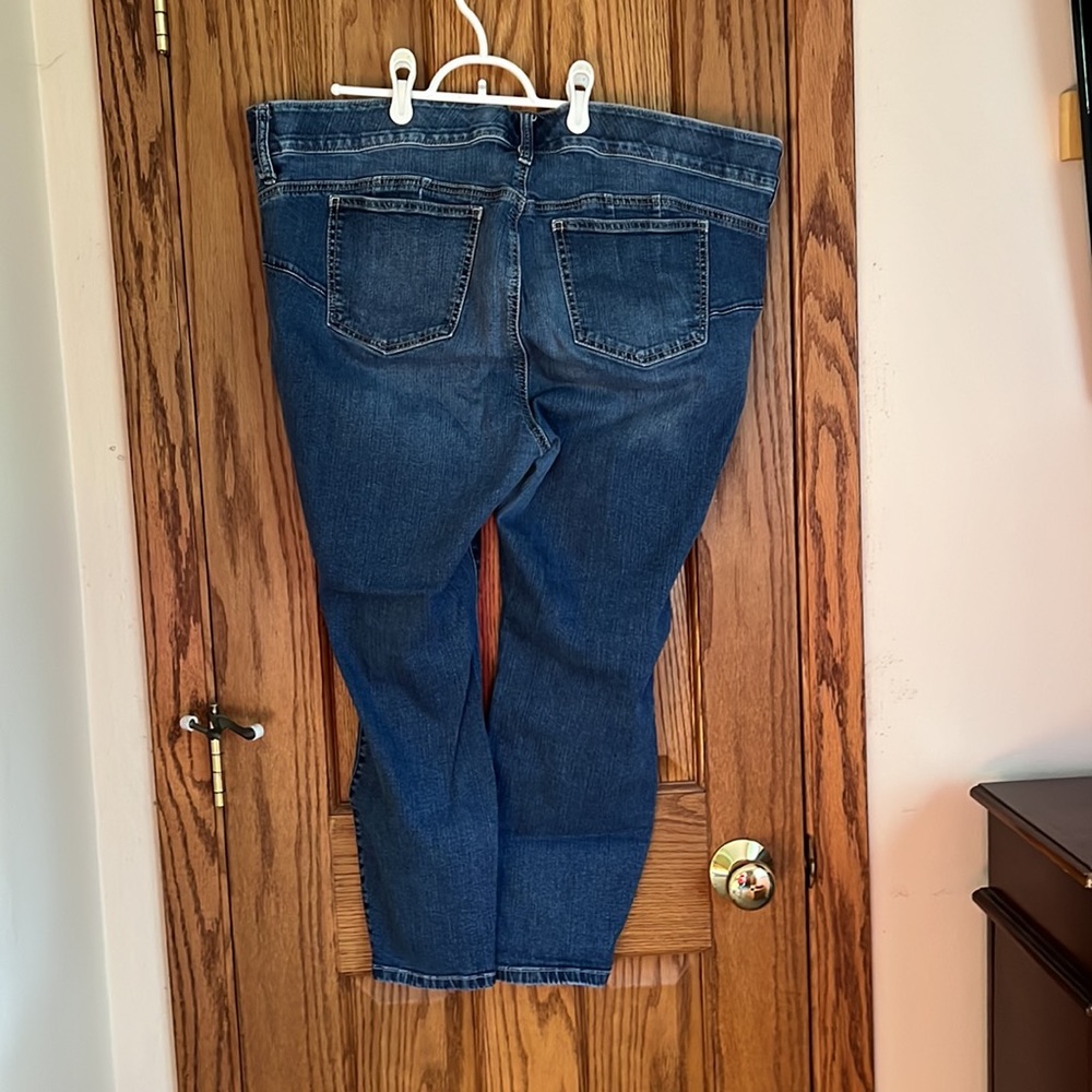 Torrid Bombshell Skinny - Picture 2 of 4